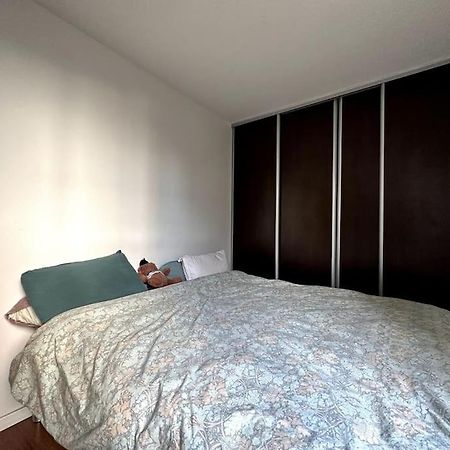 Appartement Lumineux Avec Balcon 르발루아페레 외부 사진